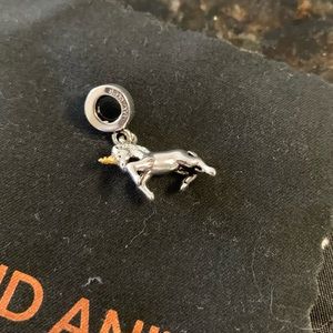 Pandora retired unicorn charm